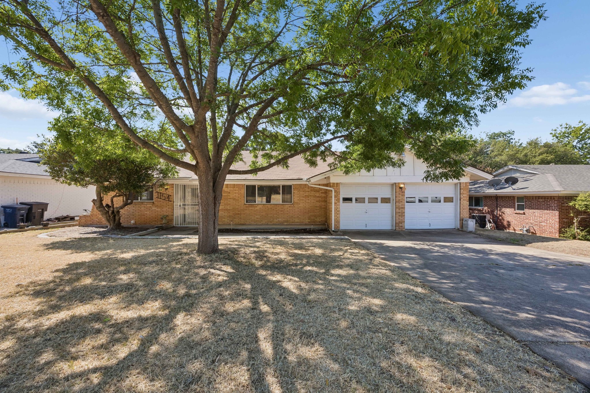 7154 Yolanda Drive — photo