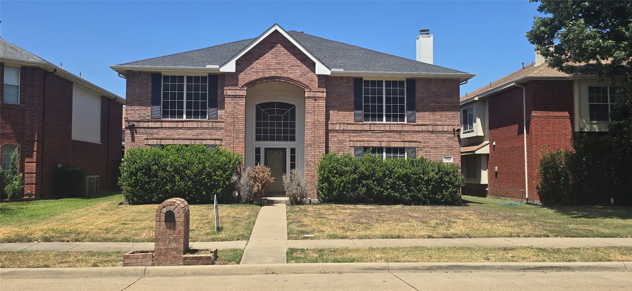 1939 Crepe Myrtle Drive — photo