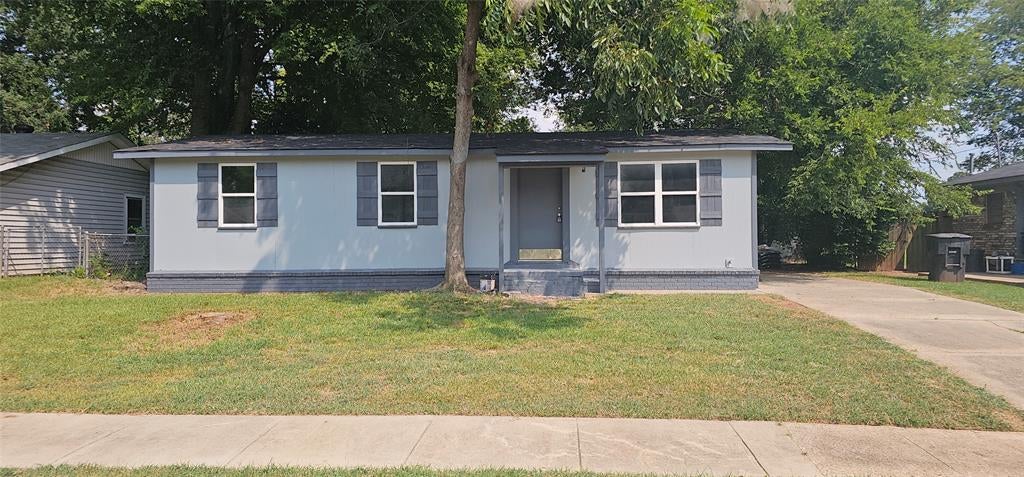 1508 Teekell Street — photo