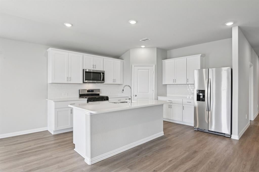 1574 Coldwater Way — photo
