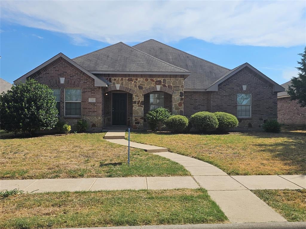 2210 Marvin Drive — photo