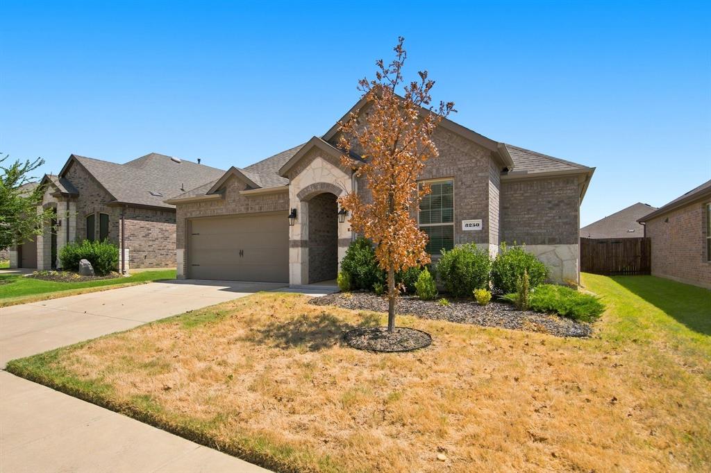 3250 Hunters Glen Drive — photo