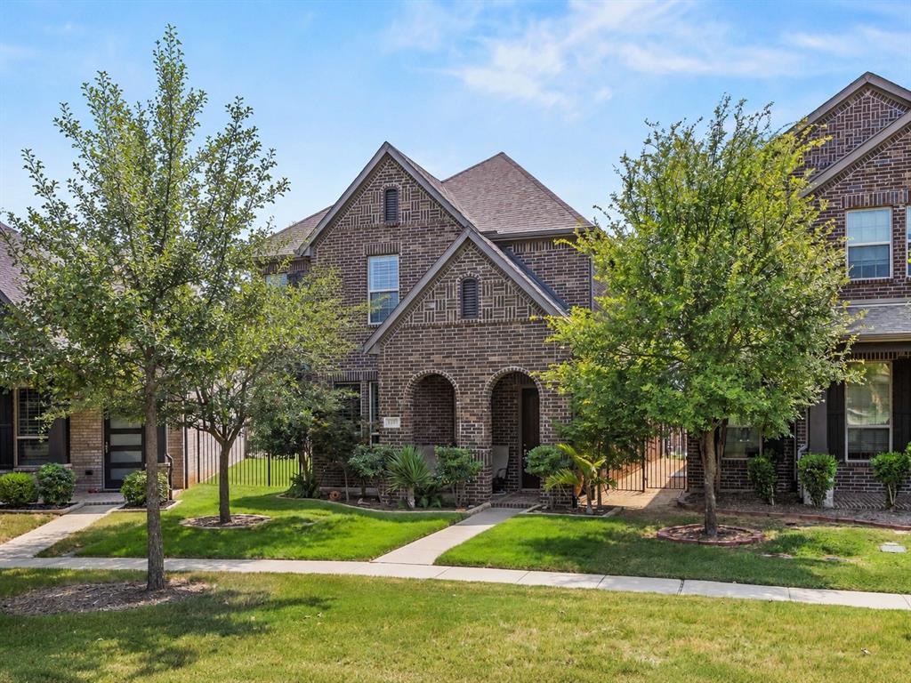 1325 Bailey Lane — photo