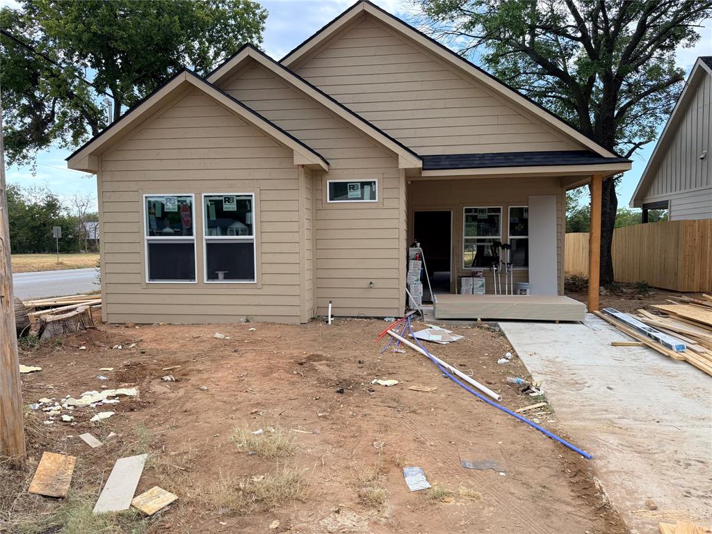 201 W Cherry Street — photo