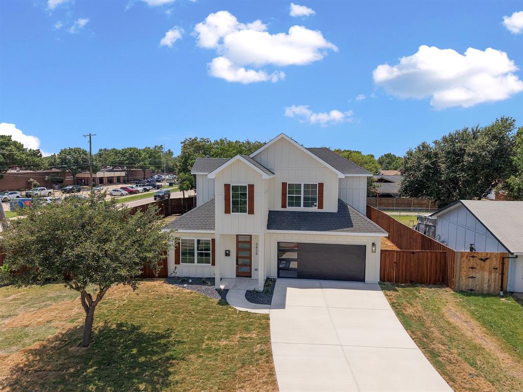 3825 Williamsburg Drive — photo