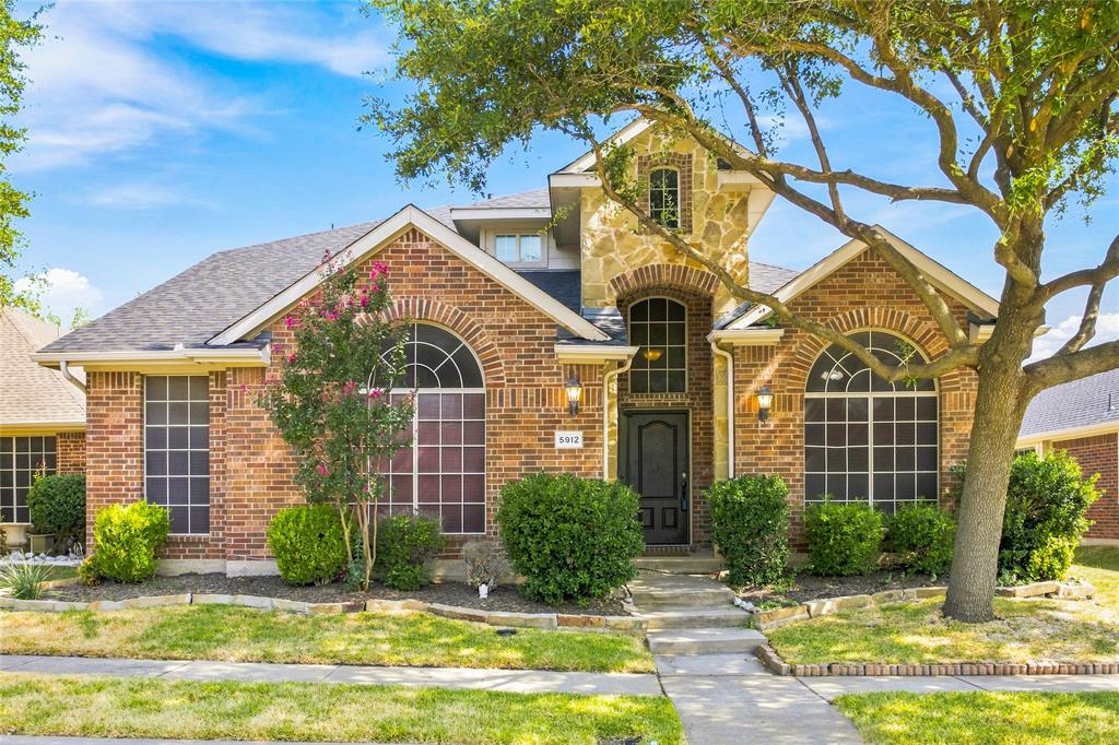5912 Chuck Wagon Lane — photo