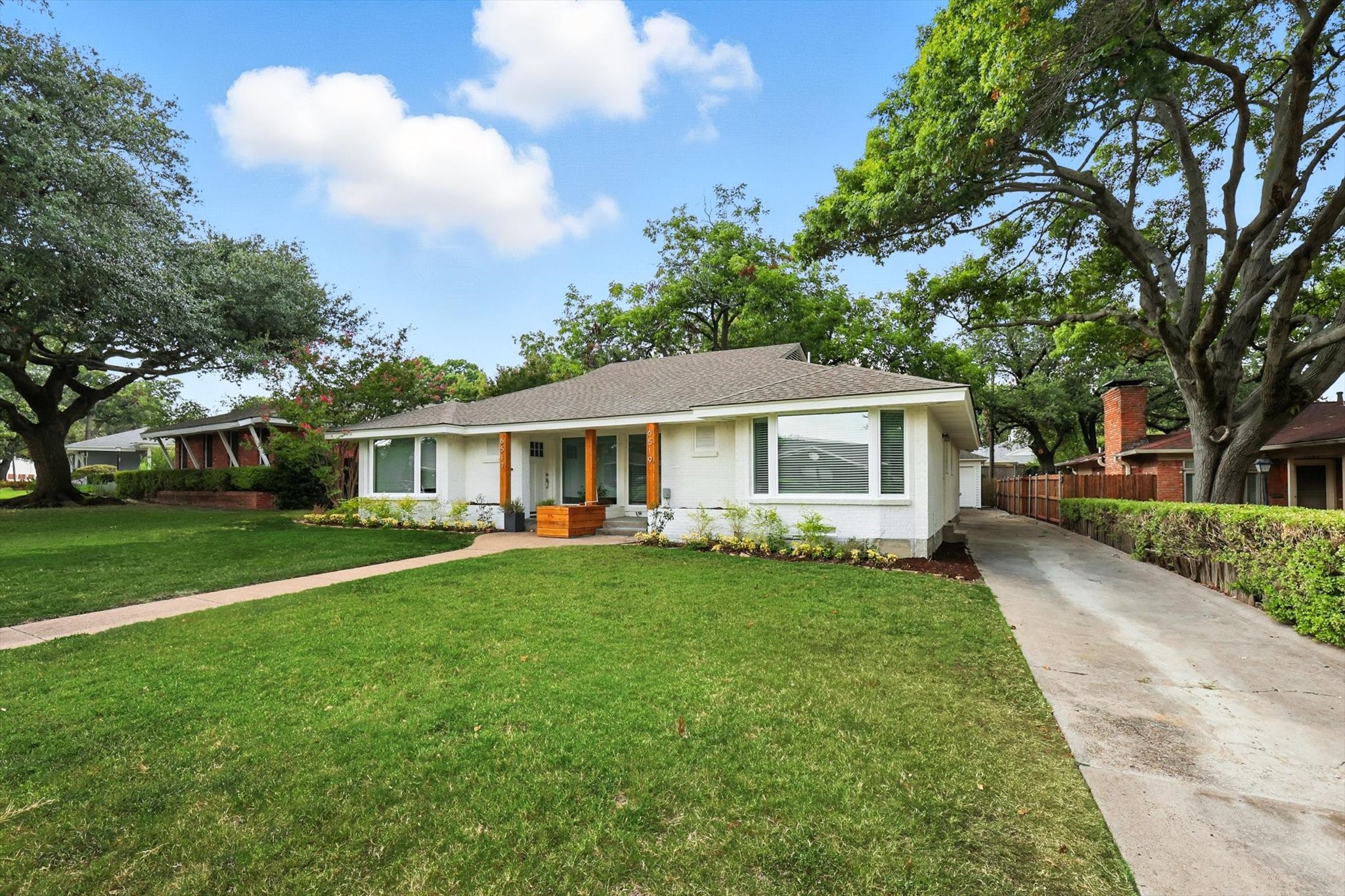6519 Ravendale Lane, Dallas, TX 75214 — photo 2
