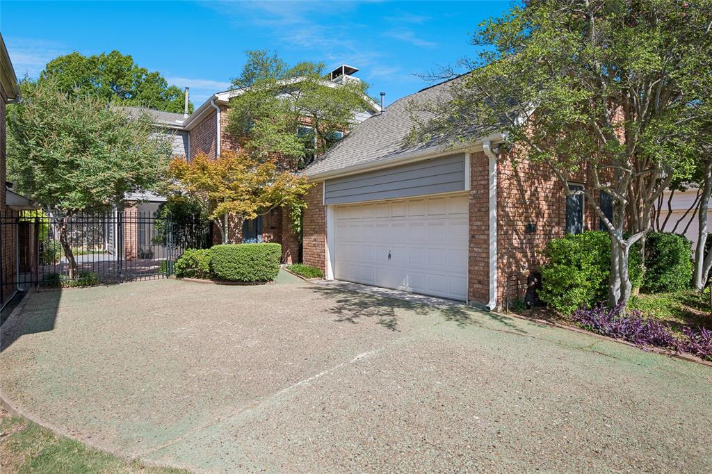 3422 Forest Hills Circle — photo