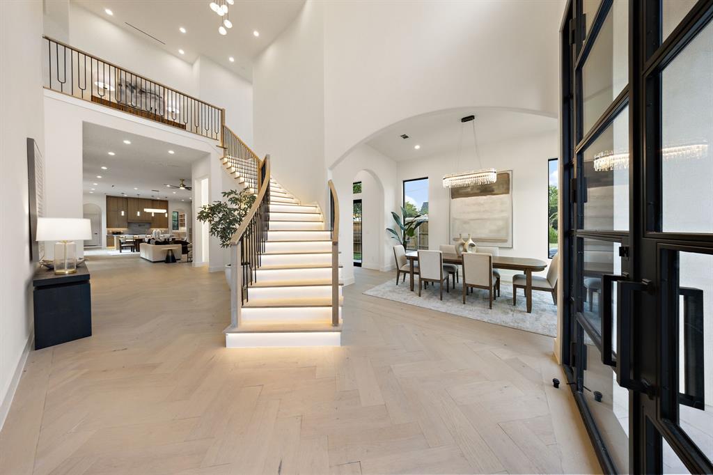 6481 Trammel Drive — photo