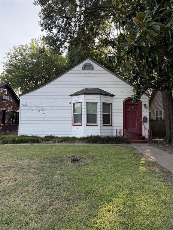 1108 S Travis Street — photo