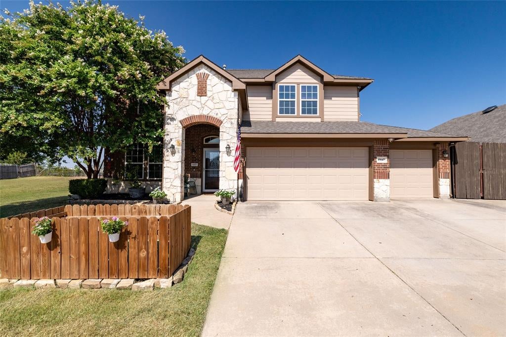 15647 Gatehouse Drive — photo