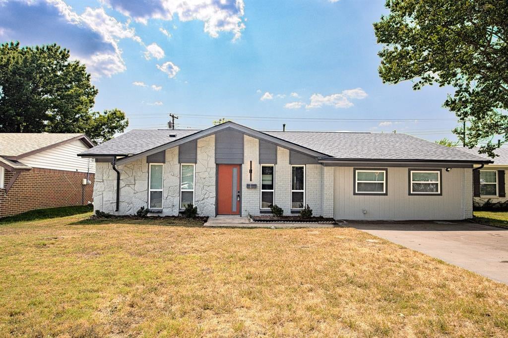1101 Fouts Drive — photo