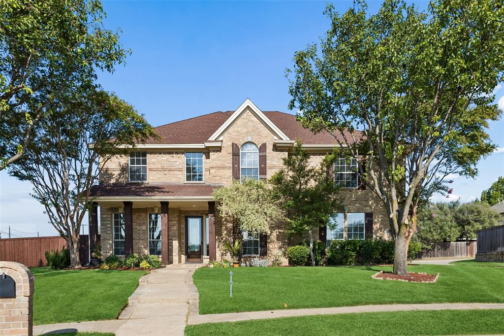 7101 Dutch Elm Court — photo