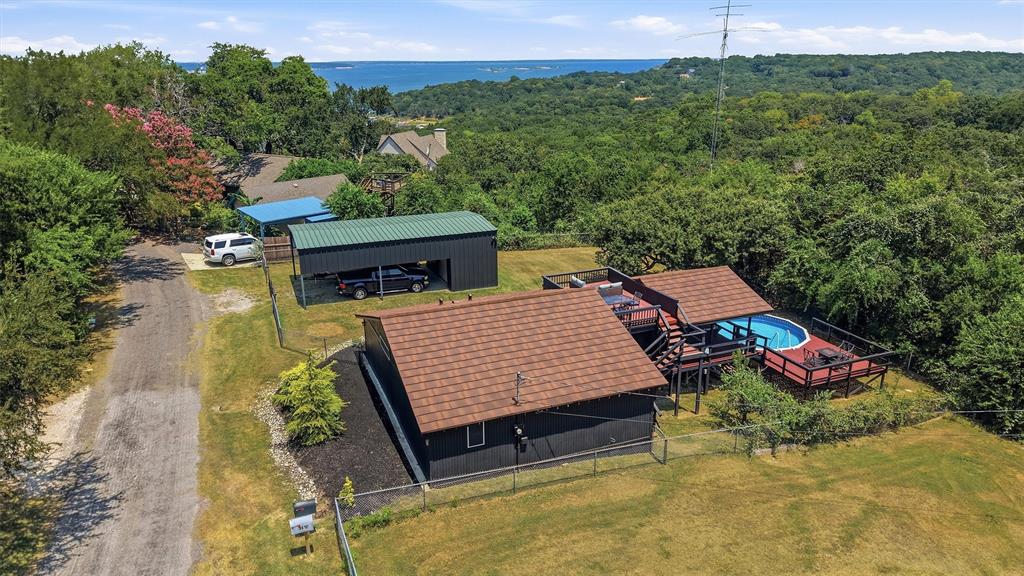 125 Erin Drive — photo