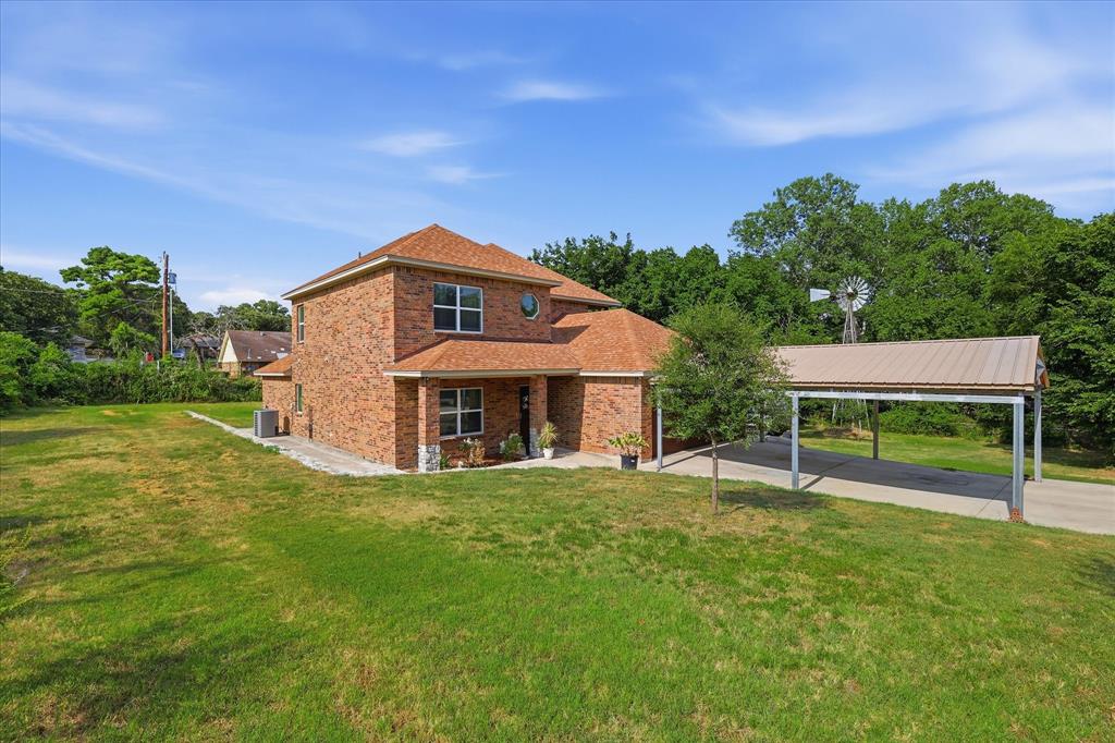 7200 Courtney Drive — photo