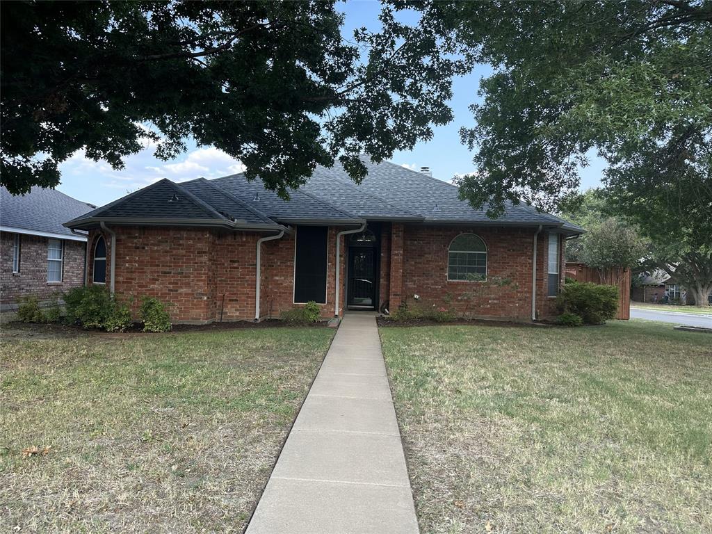 3308 Pheasant Hollow — photo