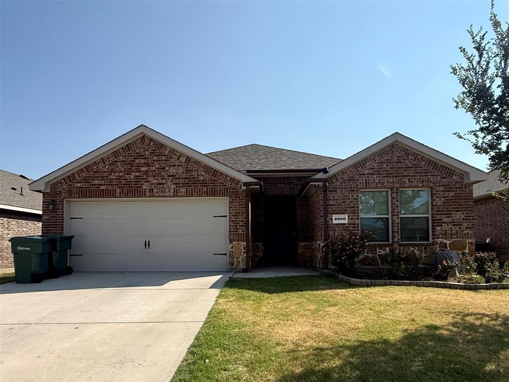 2900 Peony Drive — photo
