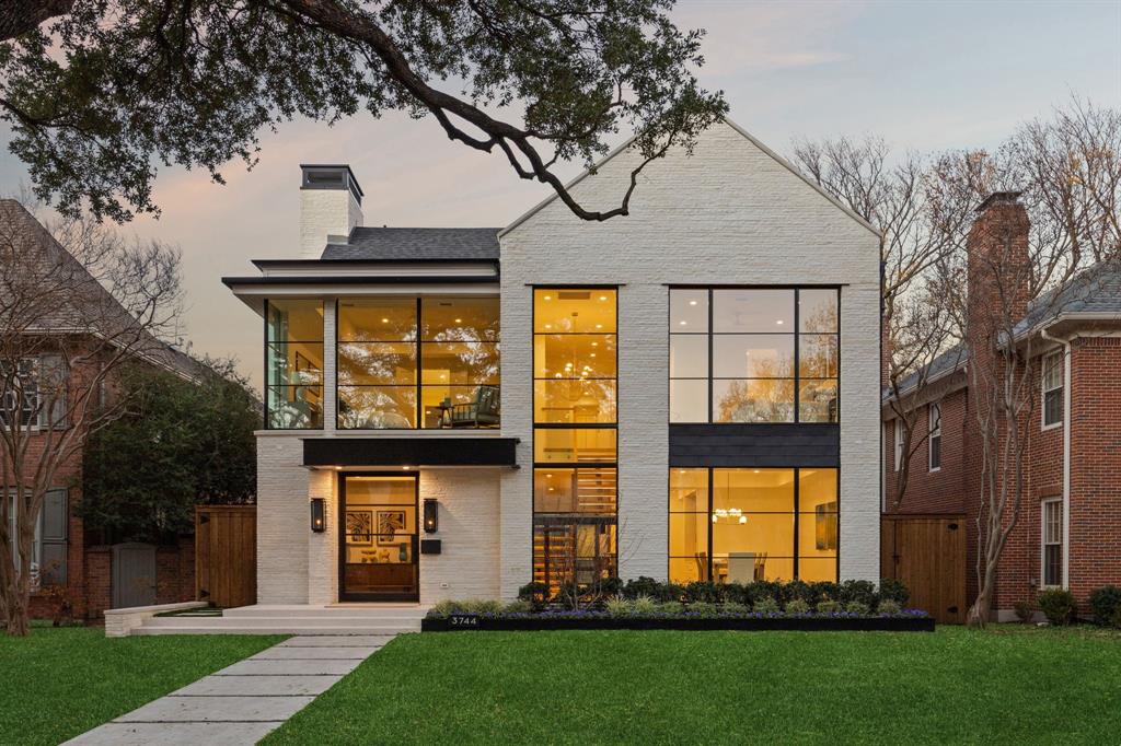 3744 Stanford Avenue — photo