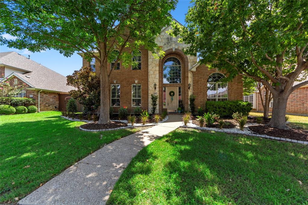 2447 Blackstone Drive — photo