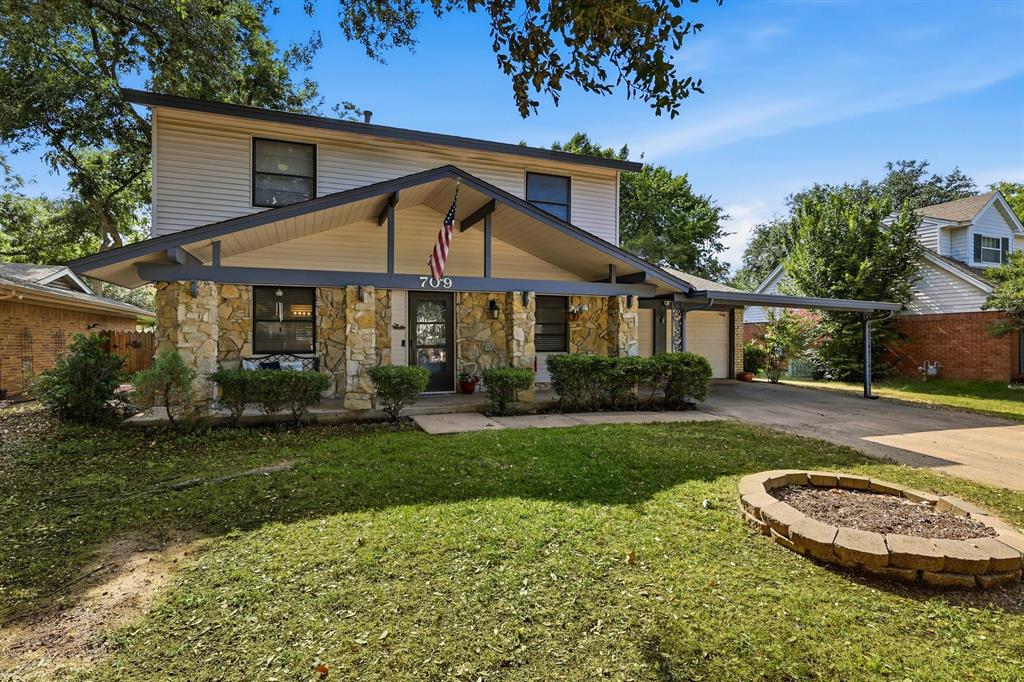 709 Lexington Drive — photo