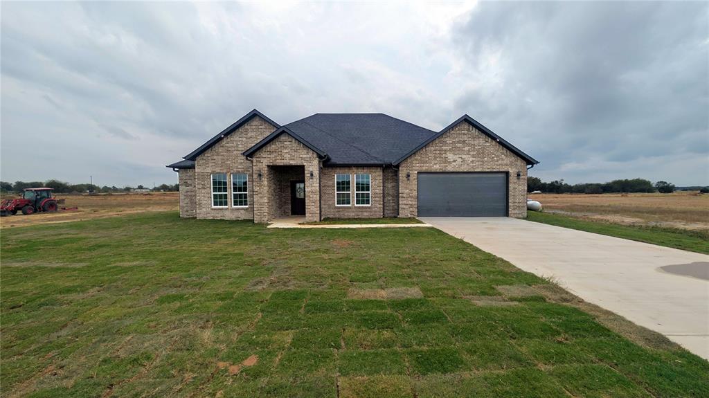 235 Private Road 5440 — photo