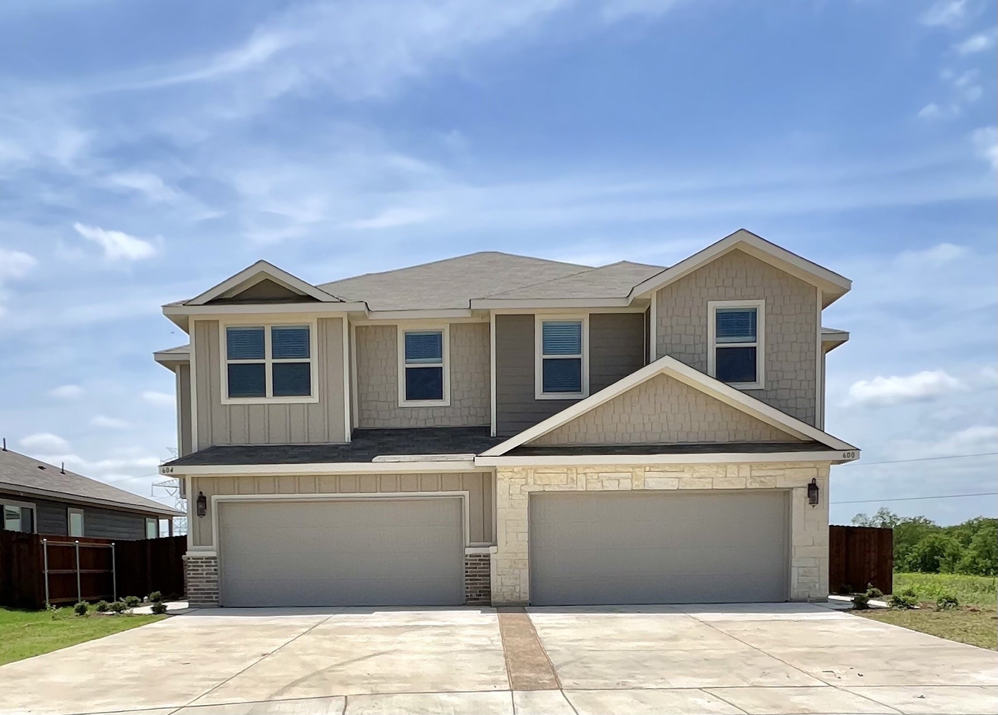 604 Harvest Moon Drive — photo