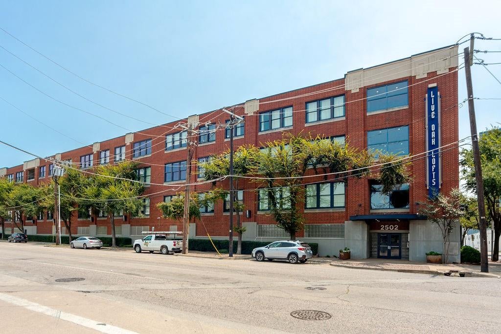 2502 Live Oak Street 218 — photo