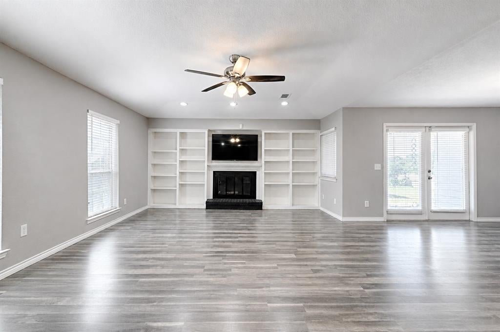 1223 Sequoia Drive — photo