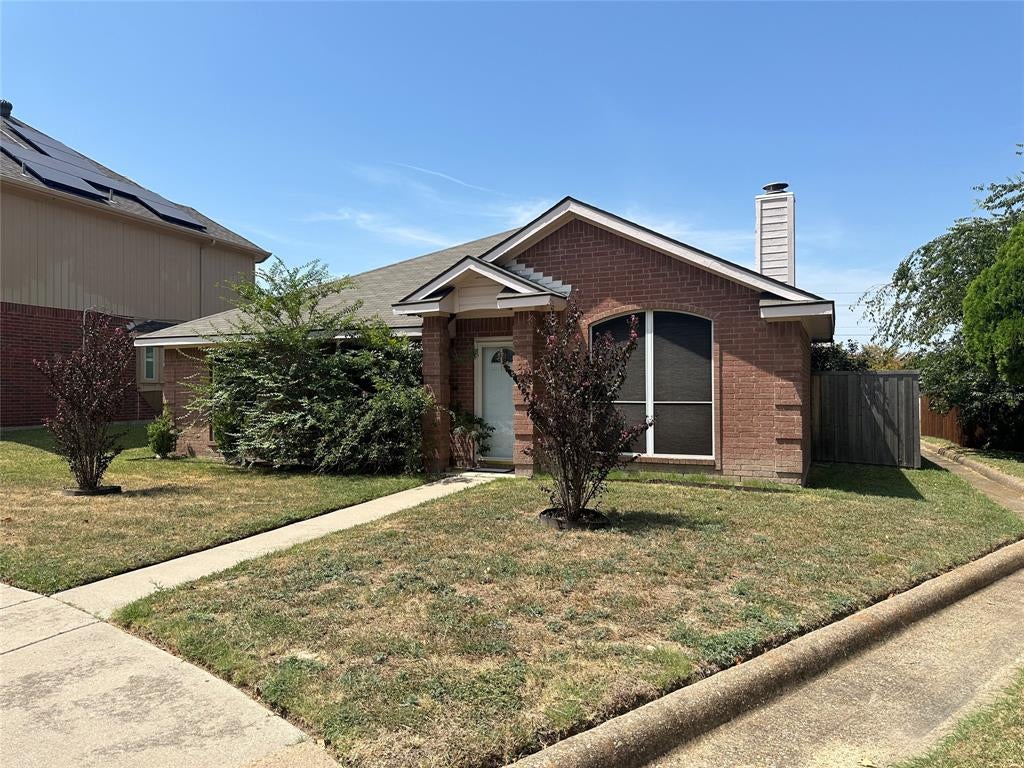 1811 Stewart Street — photo