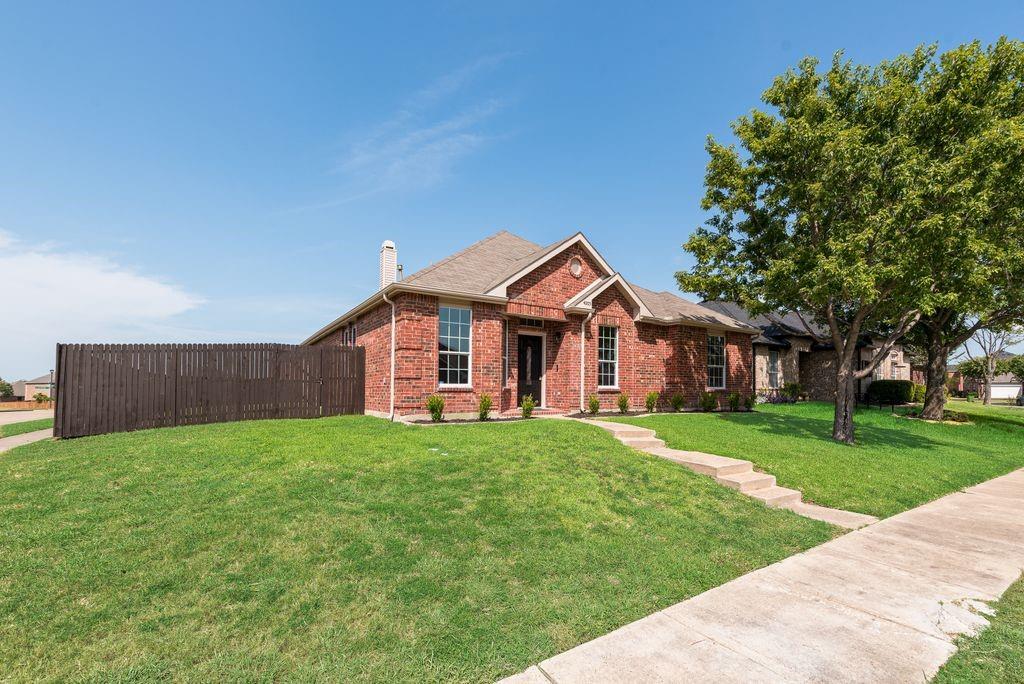 4005 Carrington Drive — photo