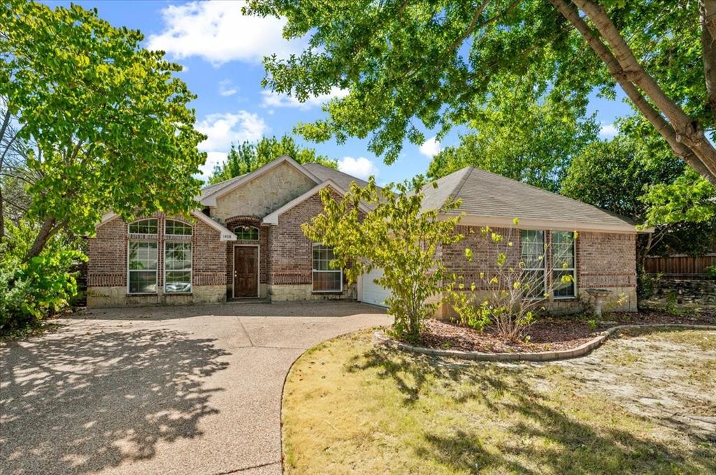7408 Rolling Hills Drive — photo