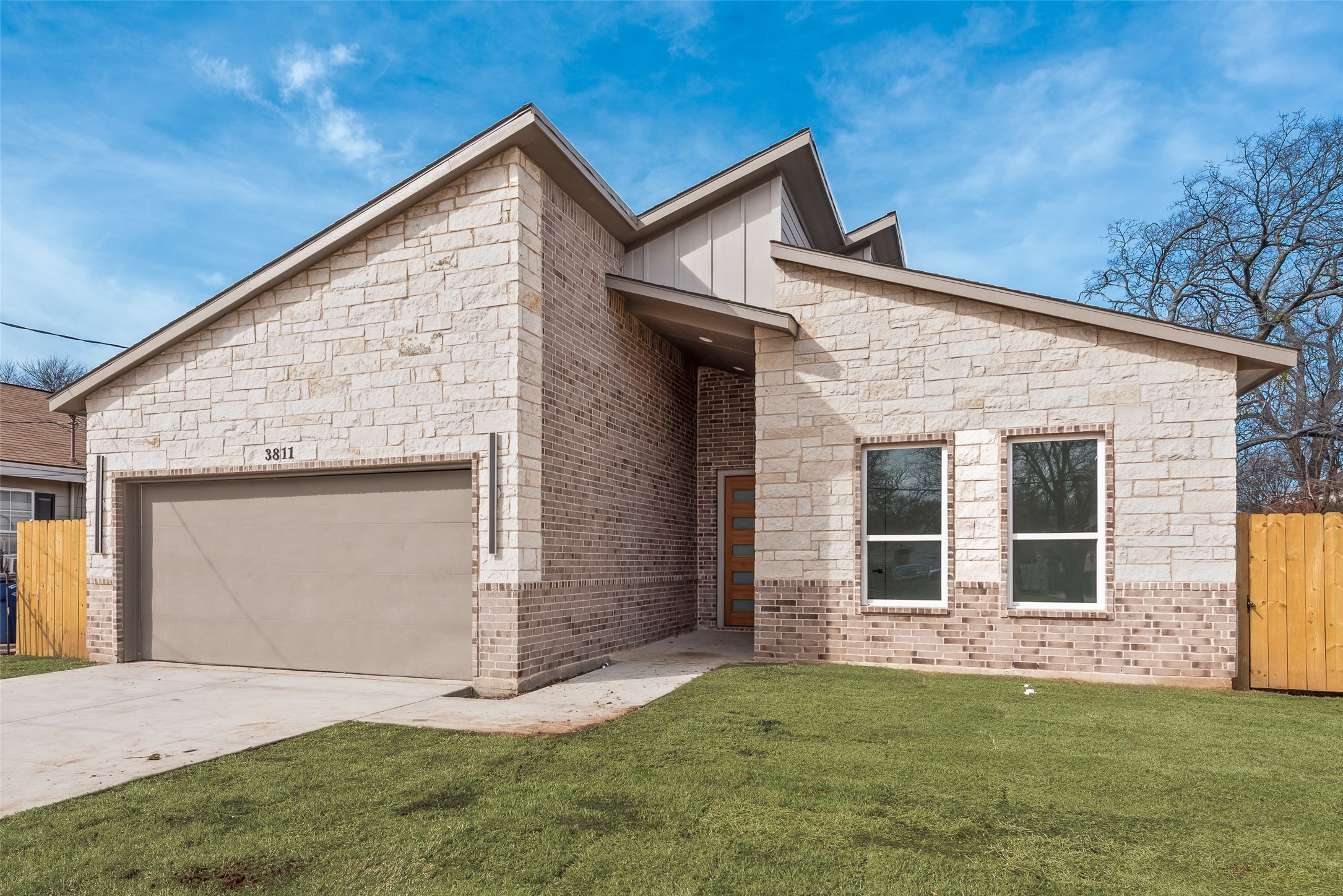 3811 Aransas Street — photo