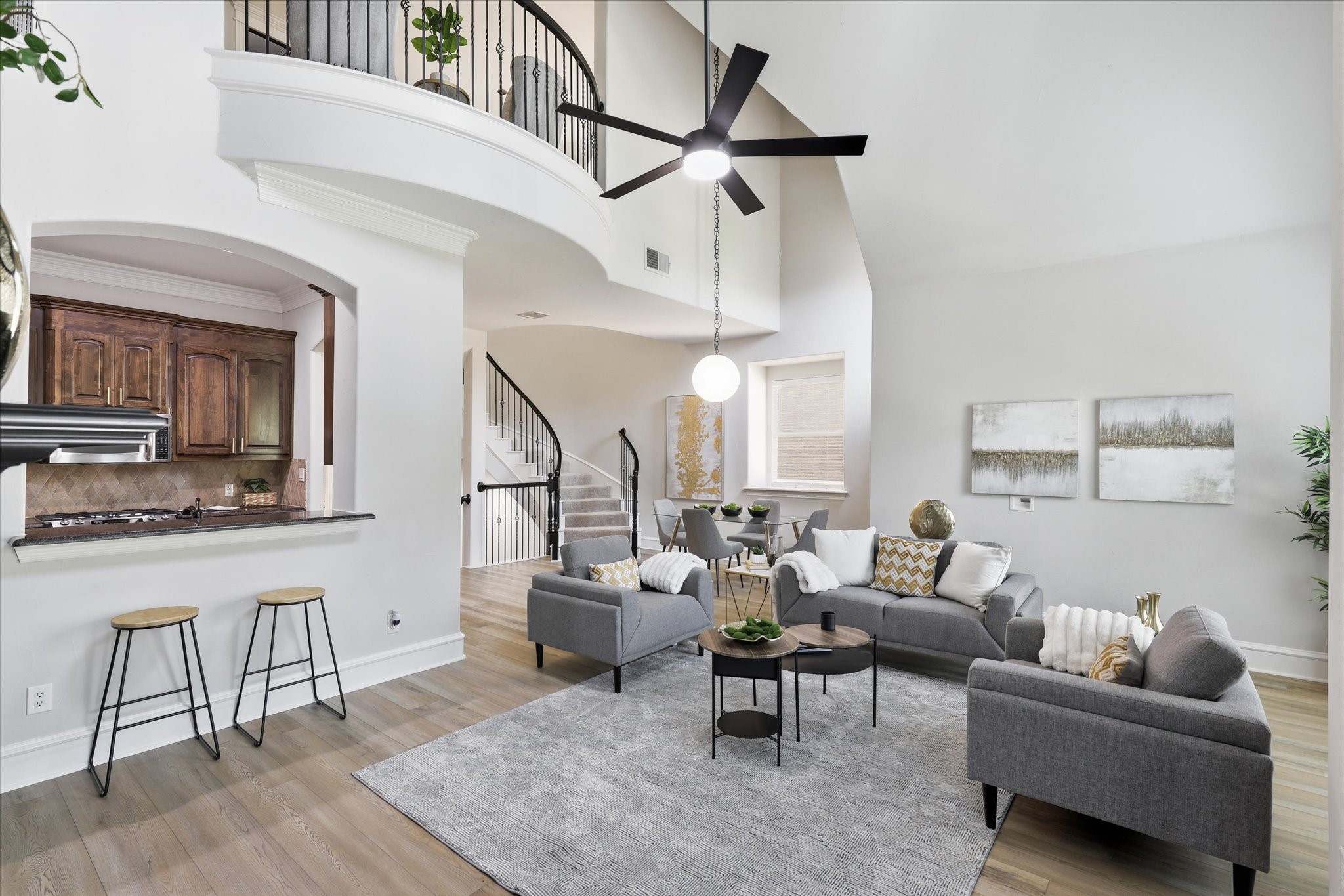 748 Rockingham Drive, Irving, TX 75063 — photo 2