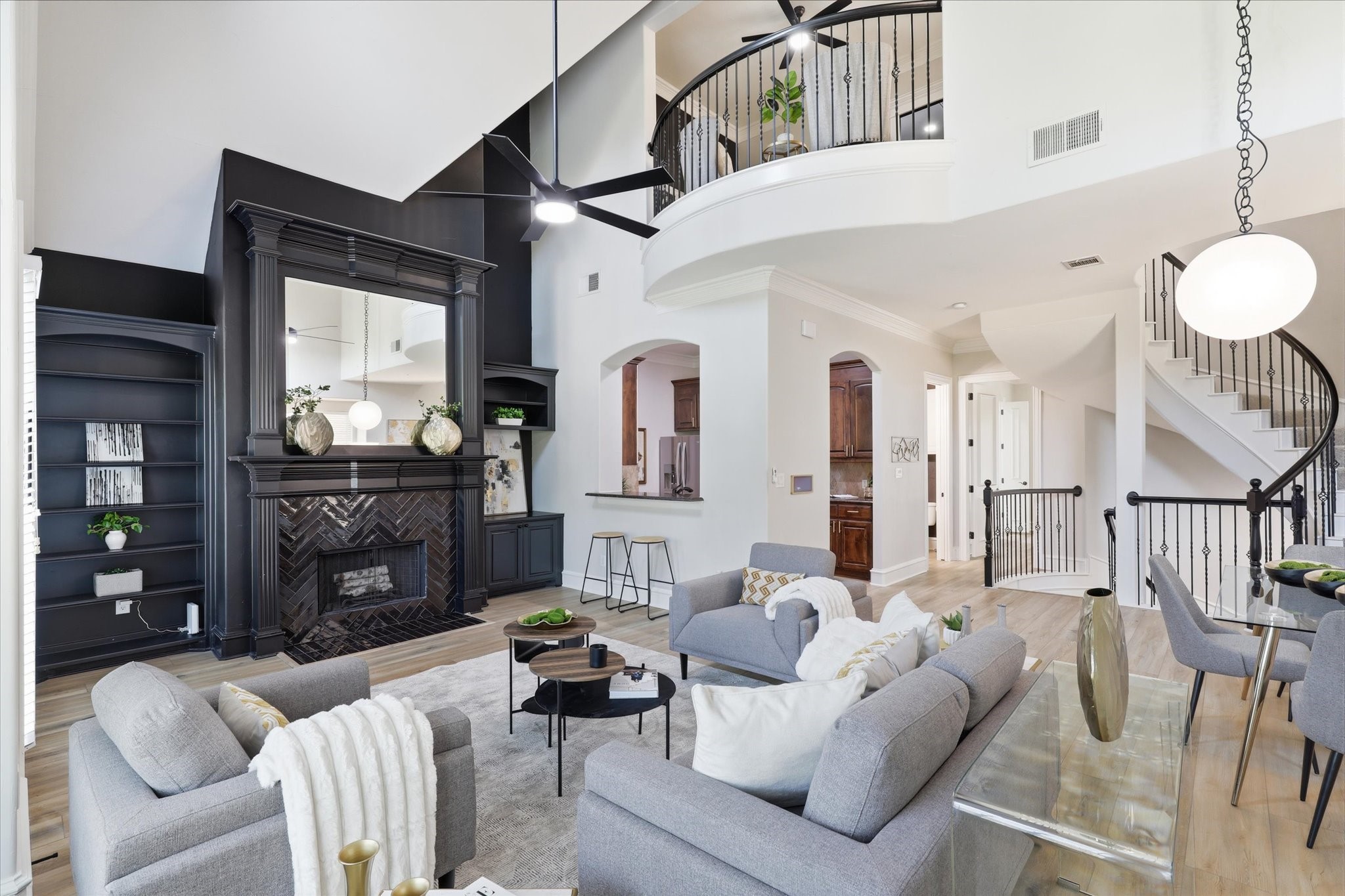 748 Rockingham Drive, Irving, TX 75063 — photo 3