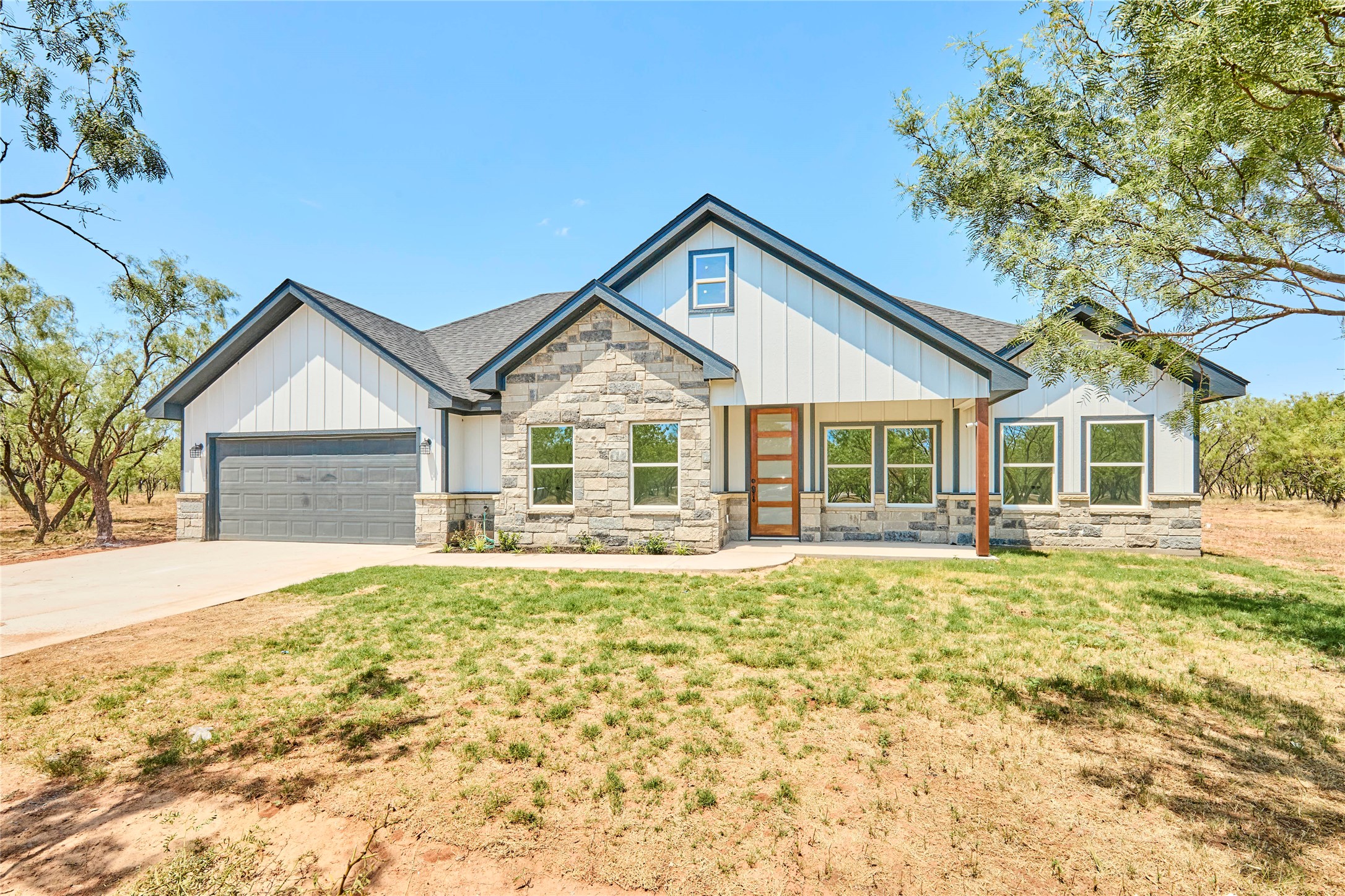17147 County Road 496 — photo