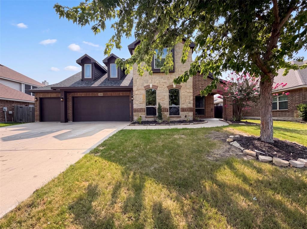 830 Graham Drive — photo
