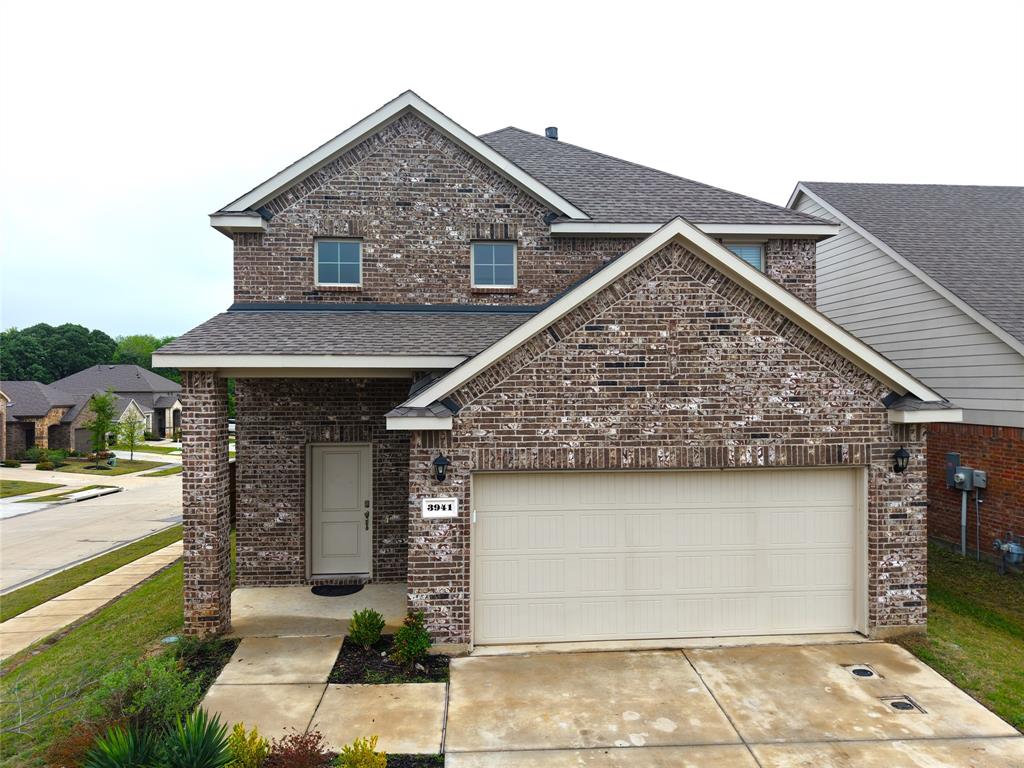 3941 Oak Creek Circle — photo
