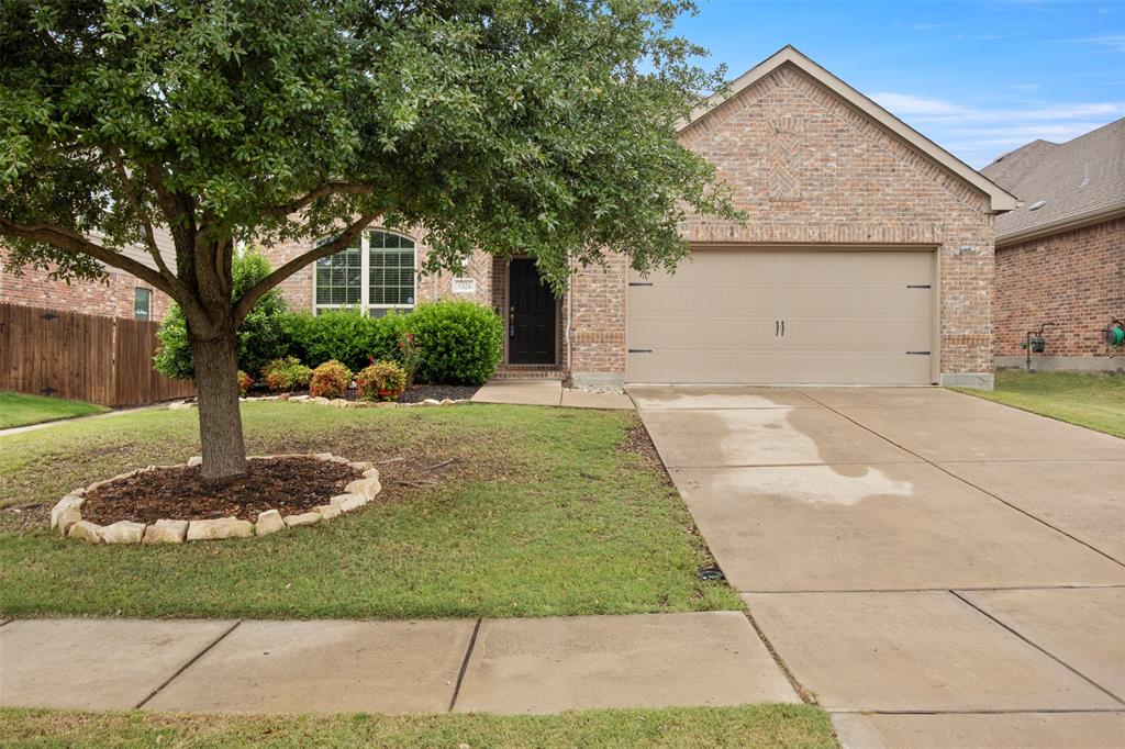 5424 Grove Cove Drive — photo