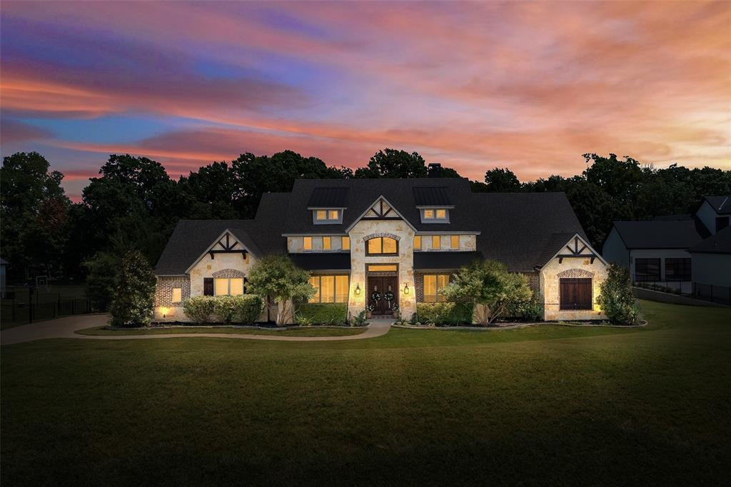 4640 Lake Breeze Drive — photo
