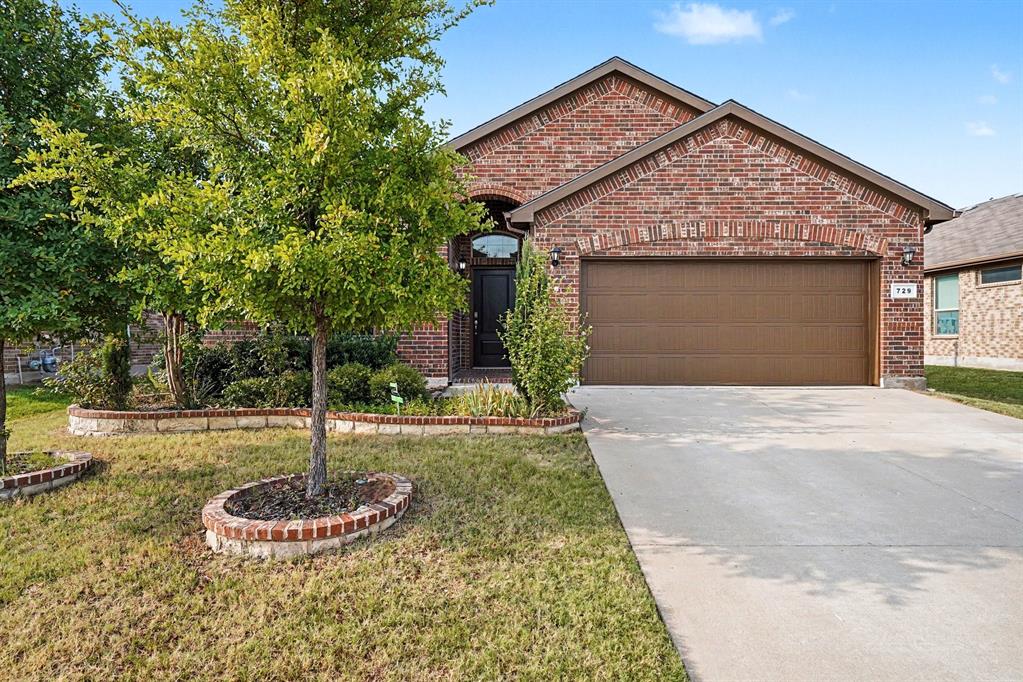 729 Rebecca Lane — photo
