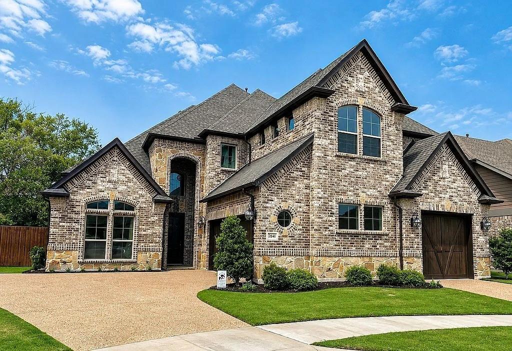 2828 Stadium View Drive — photo