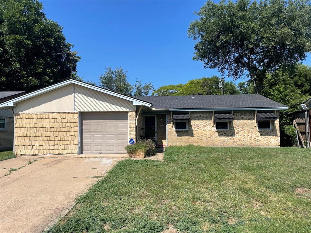 114 Crestridge Drive — photo