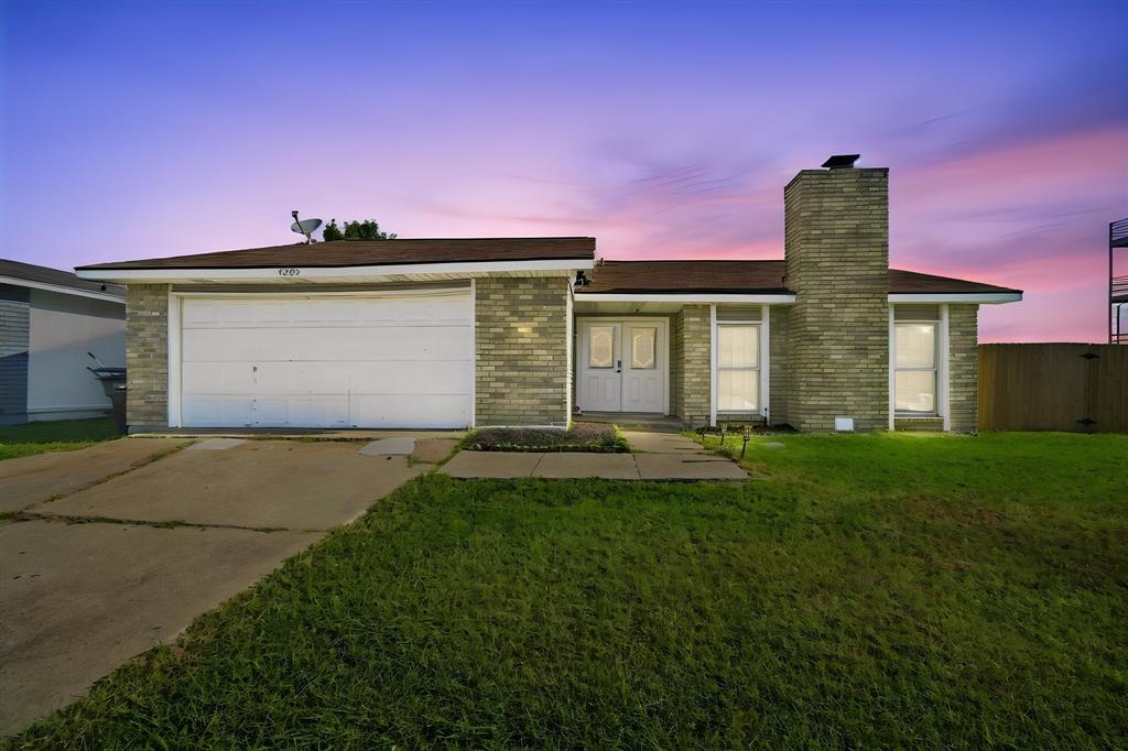 4205 Longstraw Drive — photo