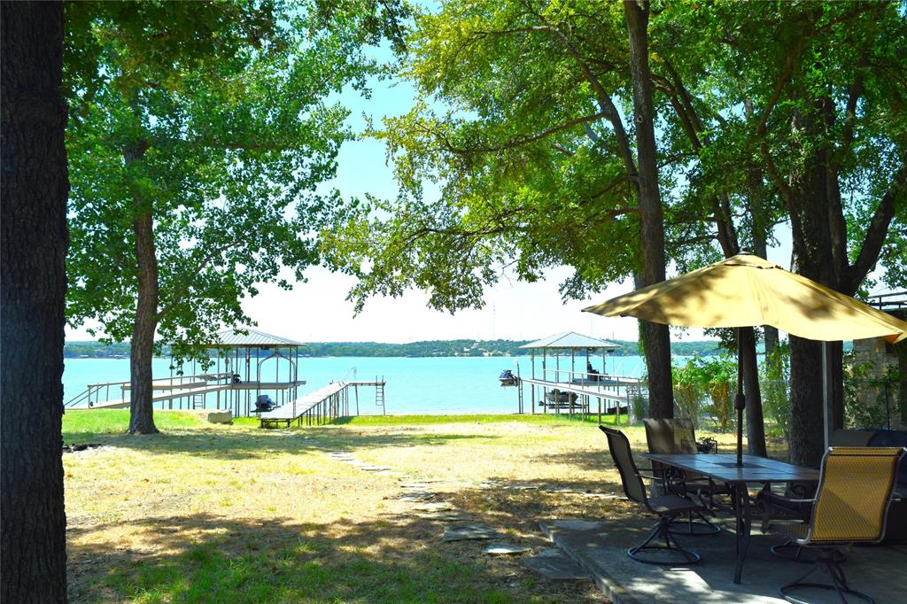 1411 E Lake Drive — photo