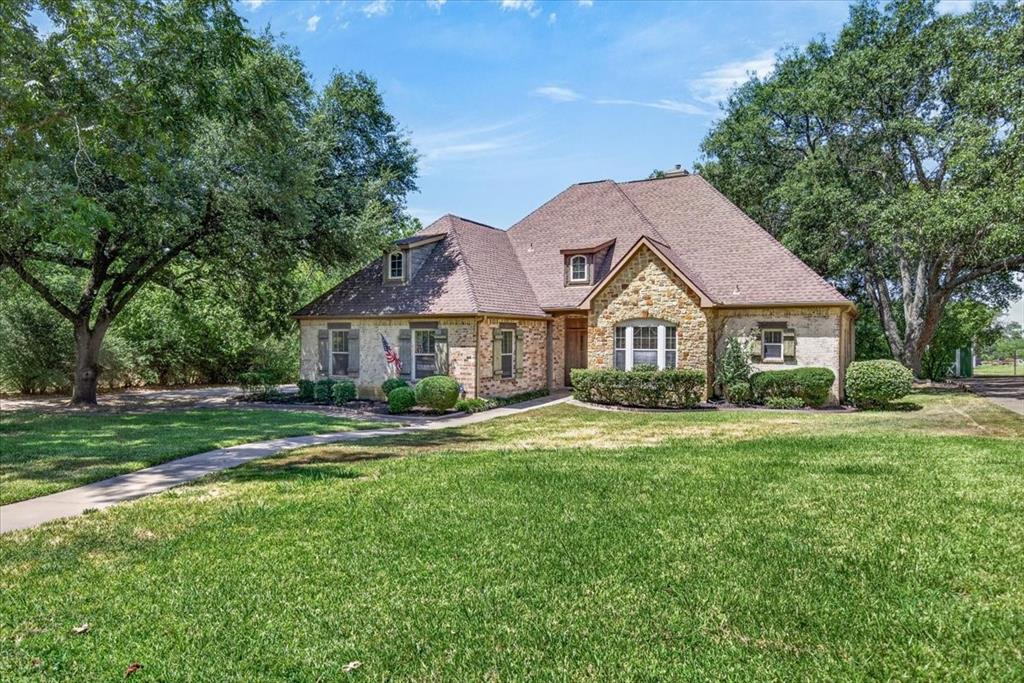 1400 Lewis Drive — photo