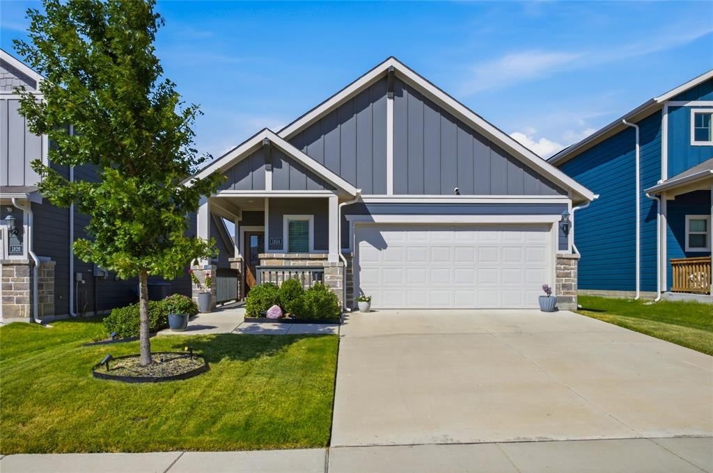 1824 Ash Oak Lane — photo