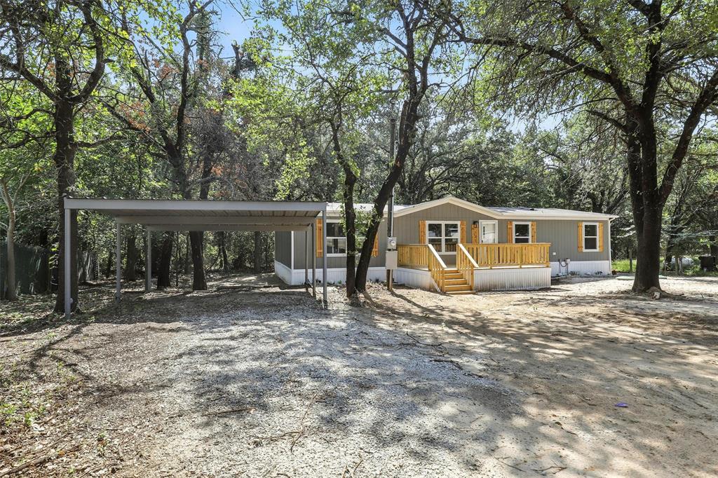 131 Kelly Court — photo
