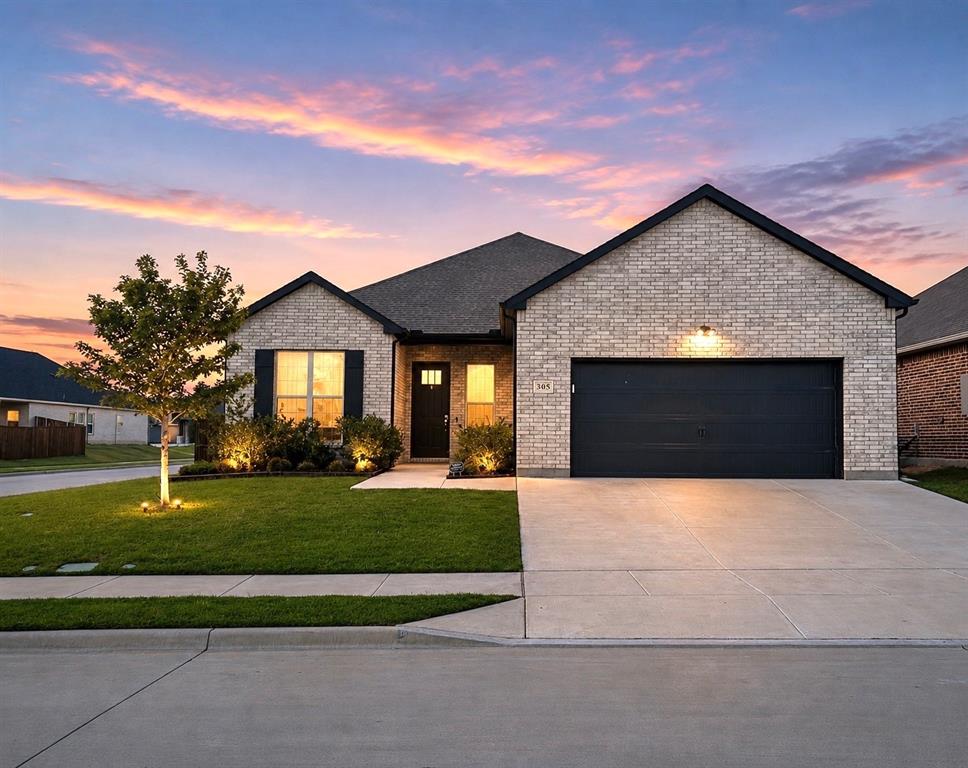 305 Chase Creek Drive — photo