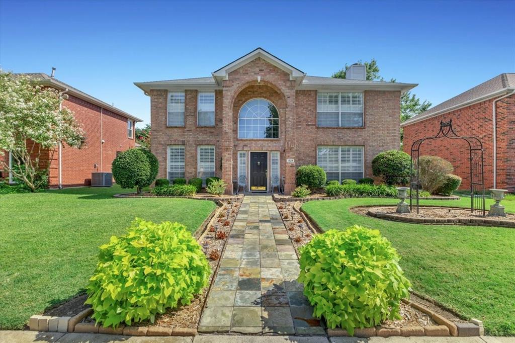 1324 Black Oak Drive — photo