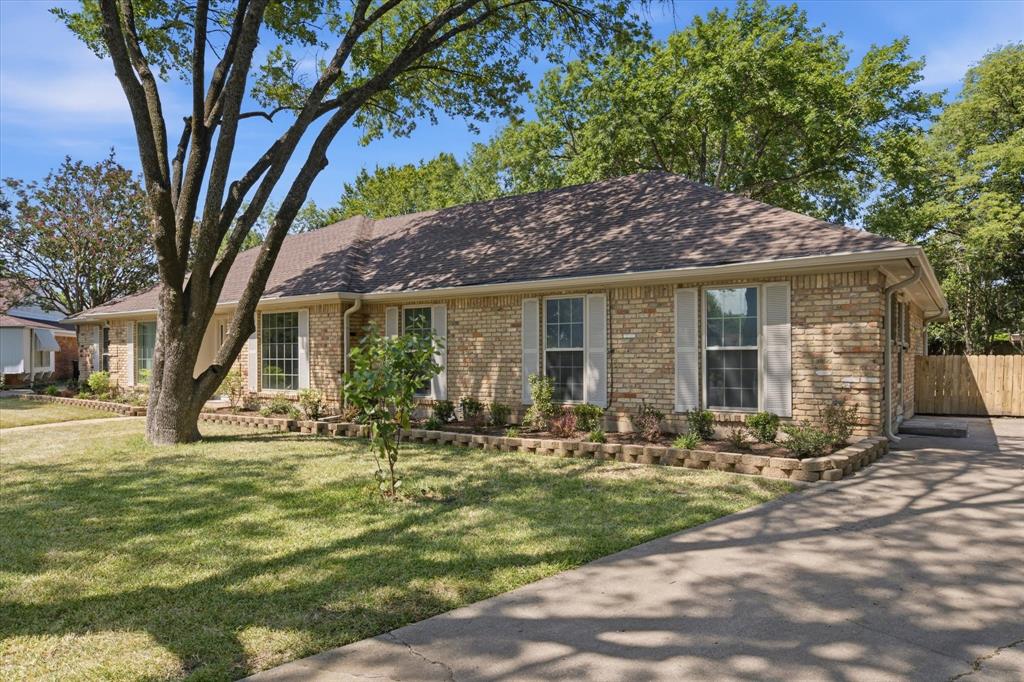 5709 Silver Lake Circle — photo